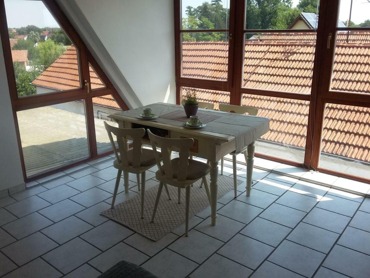 Ferienwohnung Familie Faath Bellheim Kültér fotó